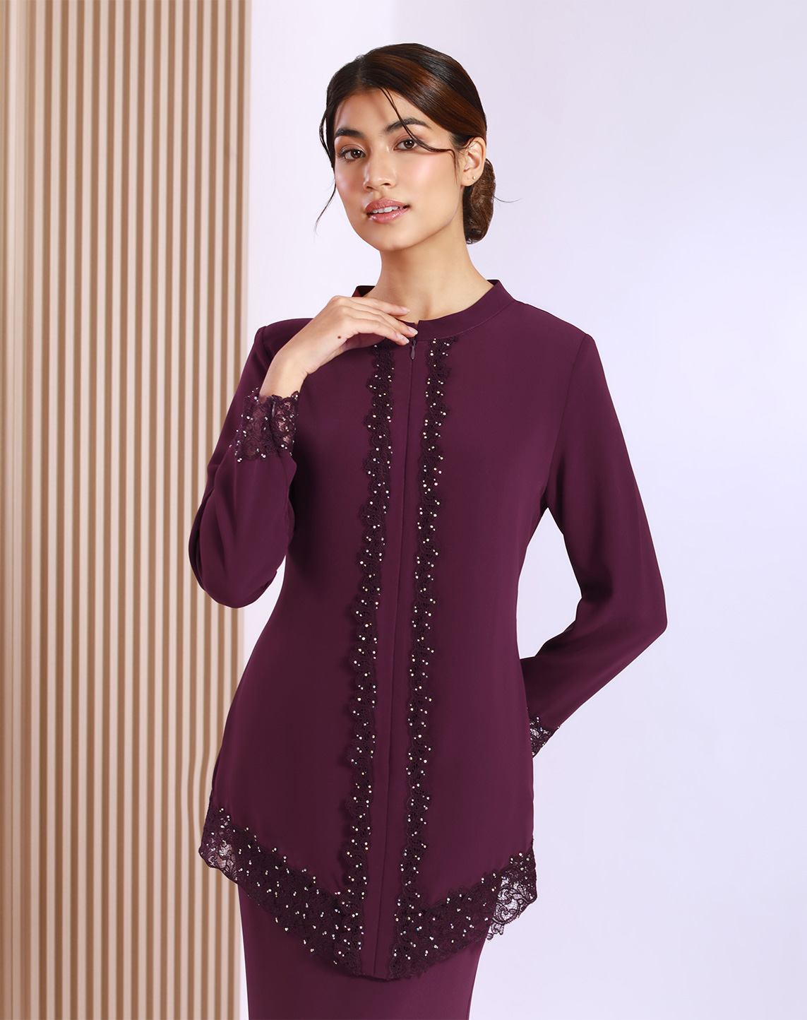 LUBNA BAJU KURUNG